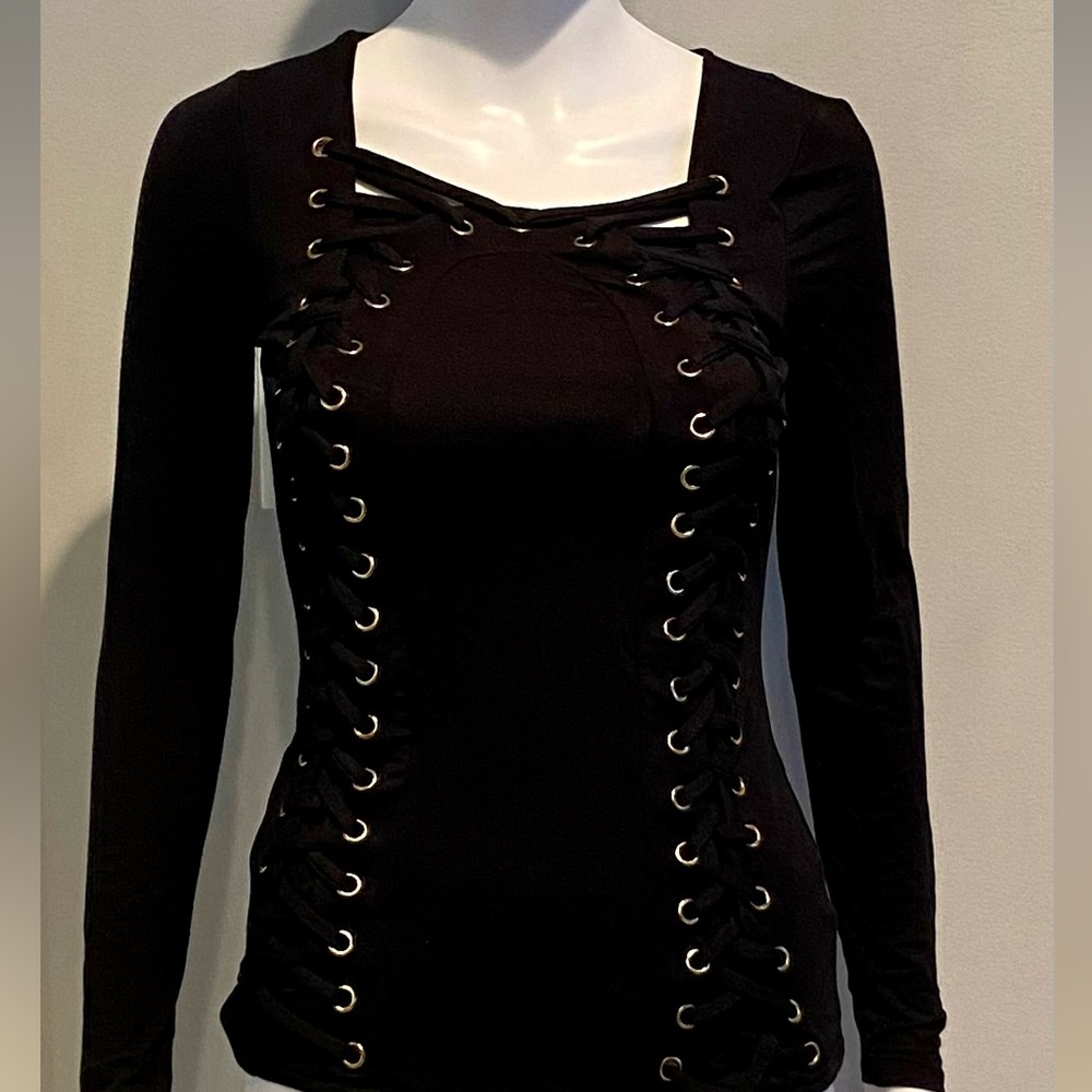 Venus Side Lace-up top